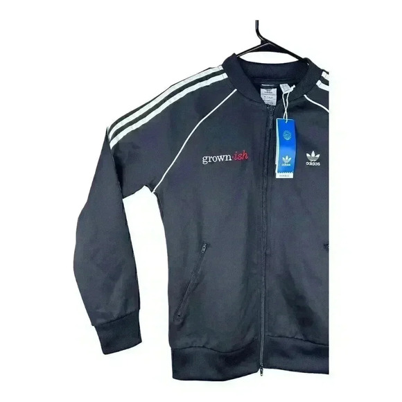 NWT adidas Women's Primeblue SST Track Jacket Originals Black Size M Grown Ish - Picture 2 of 10